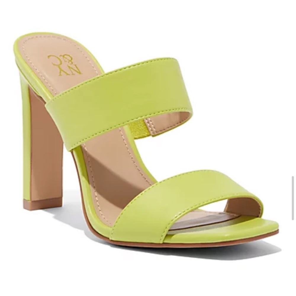 NY&CO salient green sandal, size 9, nwot